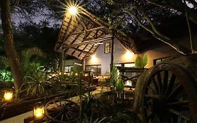 Leopard Rock Guest Lodge